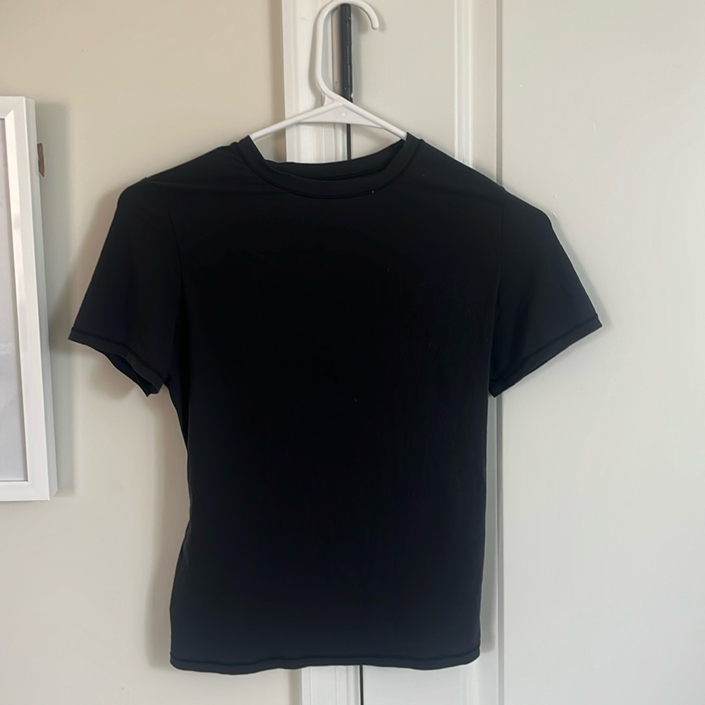 Skims Fits Everybody Tshirt